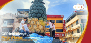 Well Chip Group CSR activity at Kedai Pajak Well Chip Pekan Nanas, sponsoring repainting works for the pineapple landmark.